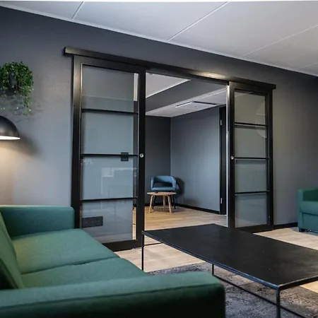 酒店 Sointu By Uhanda Järvenpää